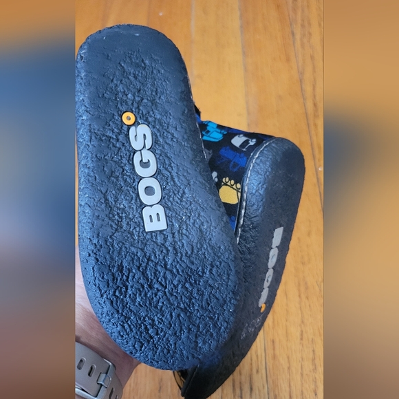 BOGS Kids Boots Construction Design Rain Winter Size 7 Toddler - Picture 3 of 7